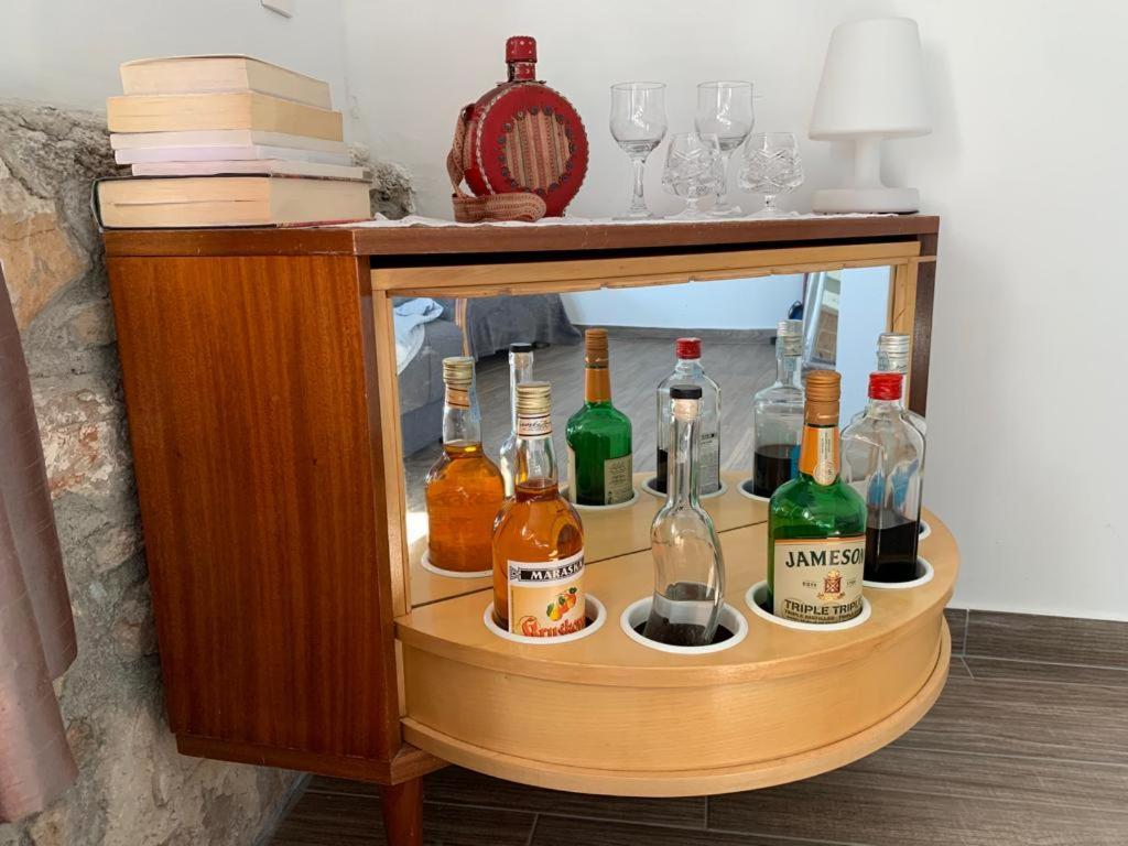 Penthouse Prvic Luka Apartment Ngoại thất bức ảnh